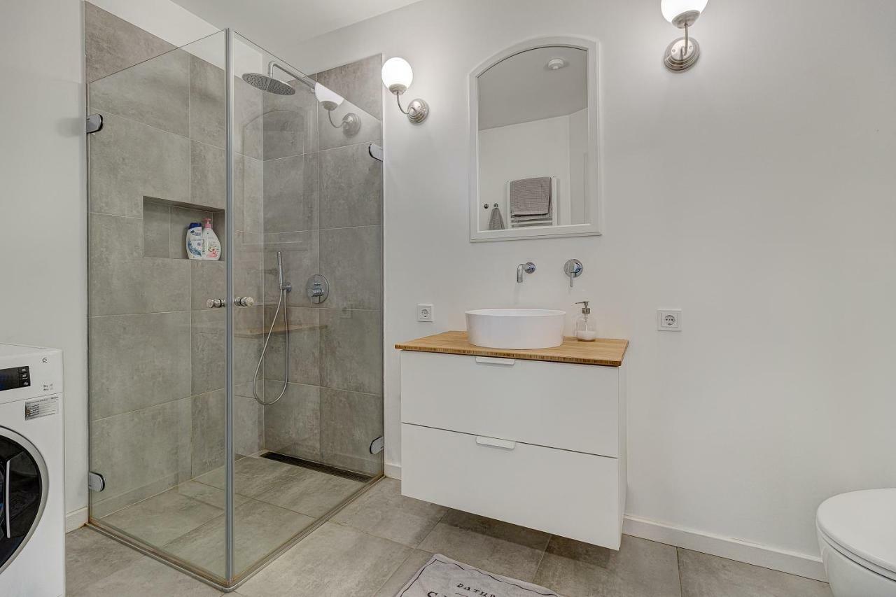 Five Star Downtown Apartment Вільнюс Екстер'єр фото